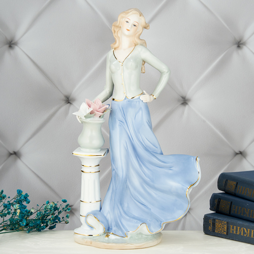 YW-33325 (24) Фарфоровая статуэтка 